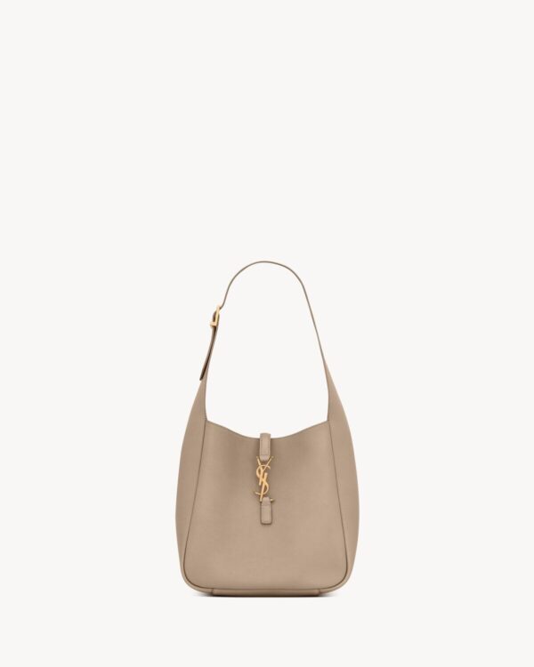 LE 5 À 7 SUPPLE SMALL IN GRAINED LEATHER