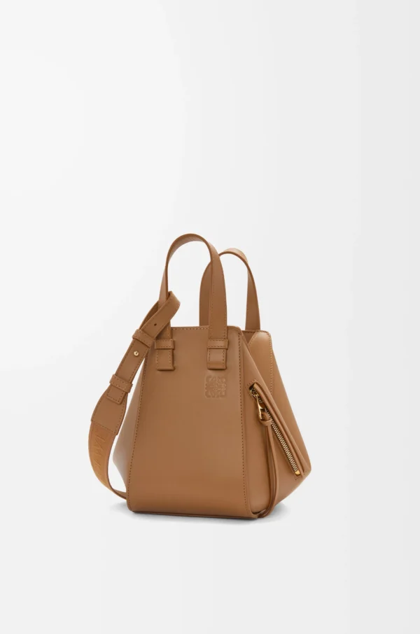 Compact Hammock bag in satin calfskin